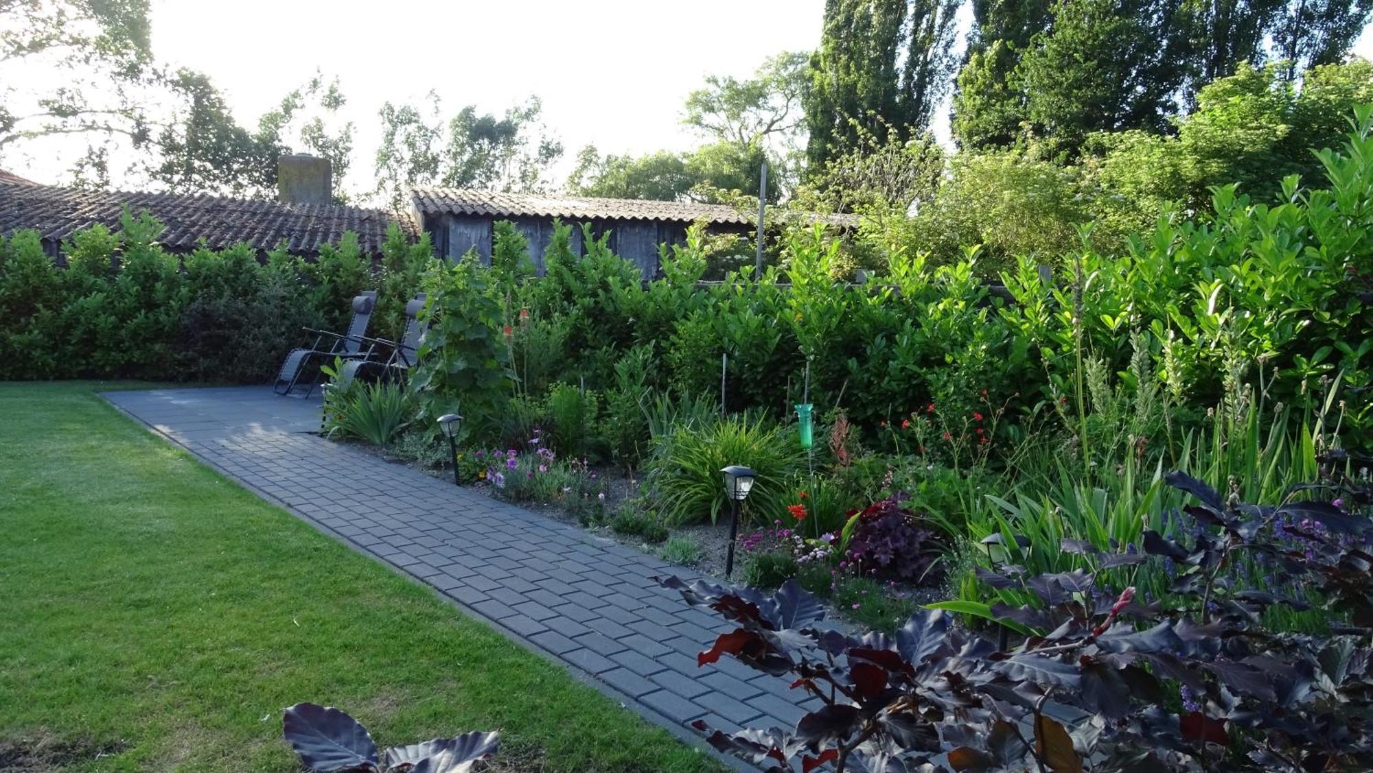 Mimosa Bed & Breakfast In Ijsselmuiden Exterior photo